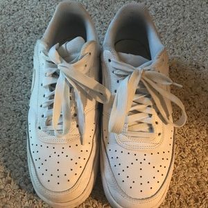 Nike Court Vision Low